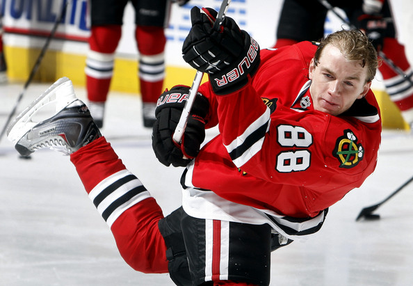 http://www2.pictures.zimbio.com/gi/Patrick+Kane+Chicago+Blackhawks+v+Toronto+o3tj6XtKRjal.jpg